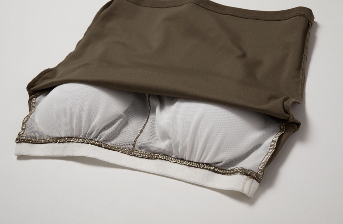 Sol set: sleeveless top and leggins